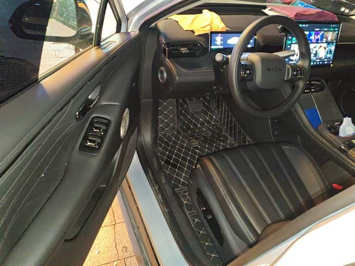 Фото 16 - GAC Aion RT