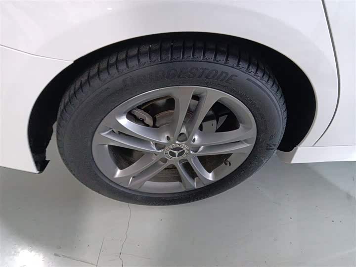 Фото 26 - Mercedes-Benz A-Class