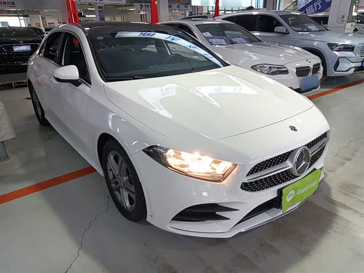 Фото 4 - Mercedes-Benz A-Class