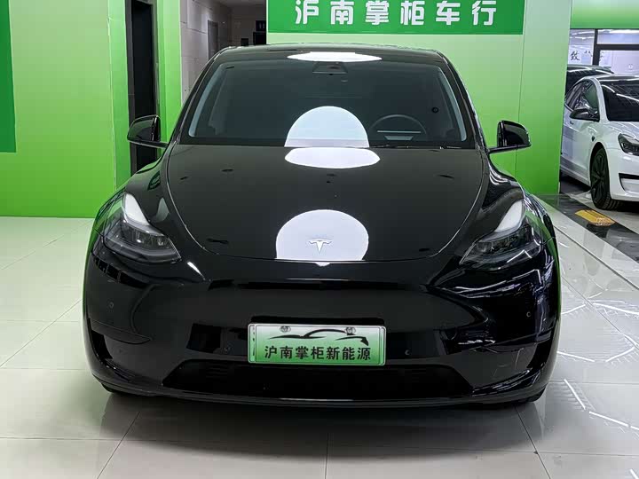 Фото 2 - Tesla Model Y