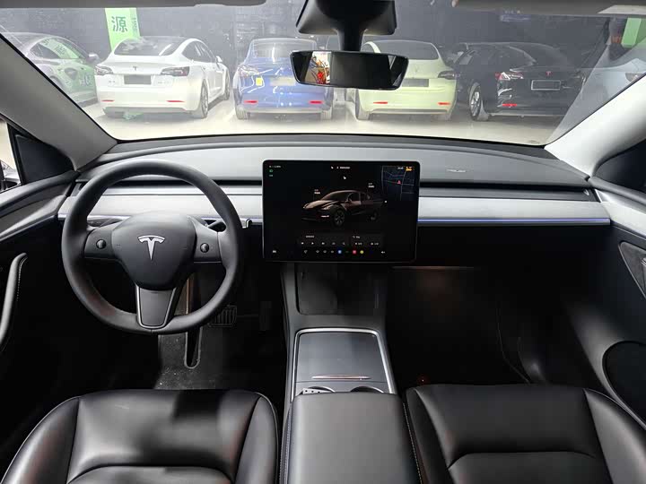 Фото 5 - Tesla Model Y