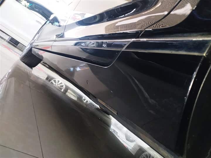 Фото 18 - Volkswagen Magotan