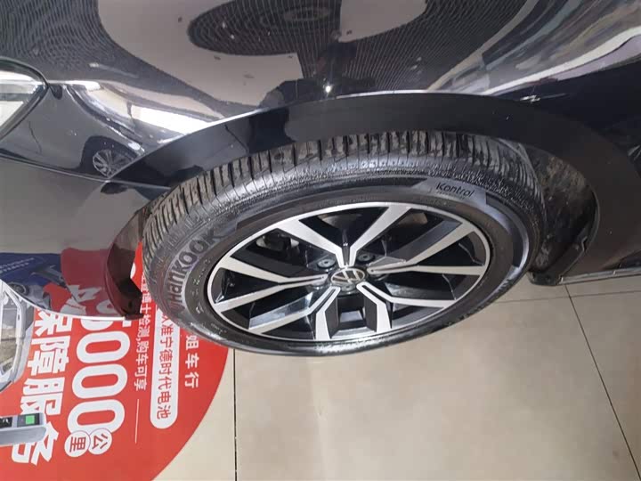 Фото 25 - Volkswagen Magotan