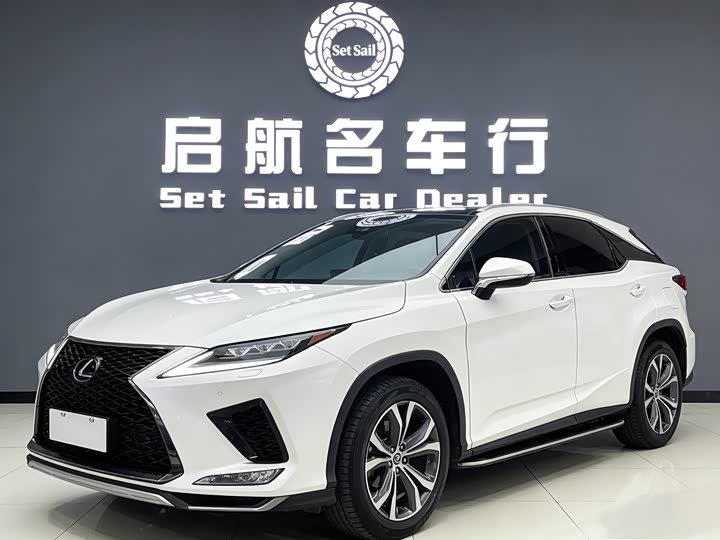 Фото 1 - Lexus RX