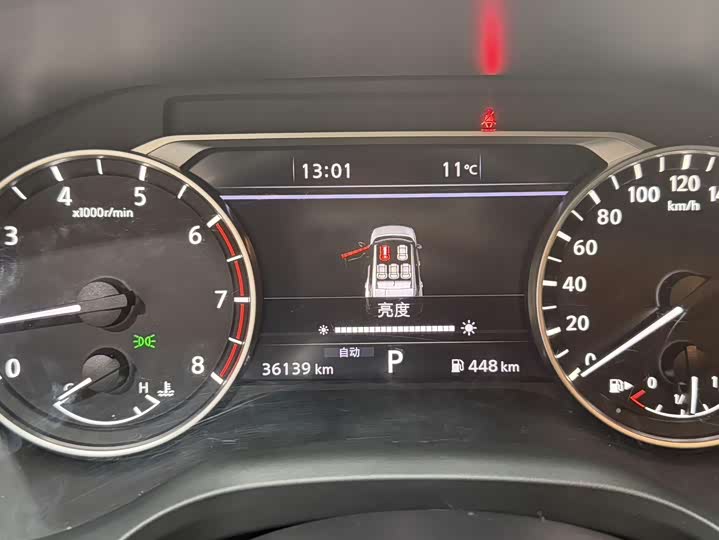 Фото 14 - Nissan X-Trail