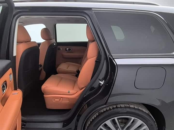 Фото 15 - Leapmotor C16