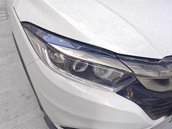 Фото 30 - Honda Vezel