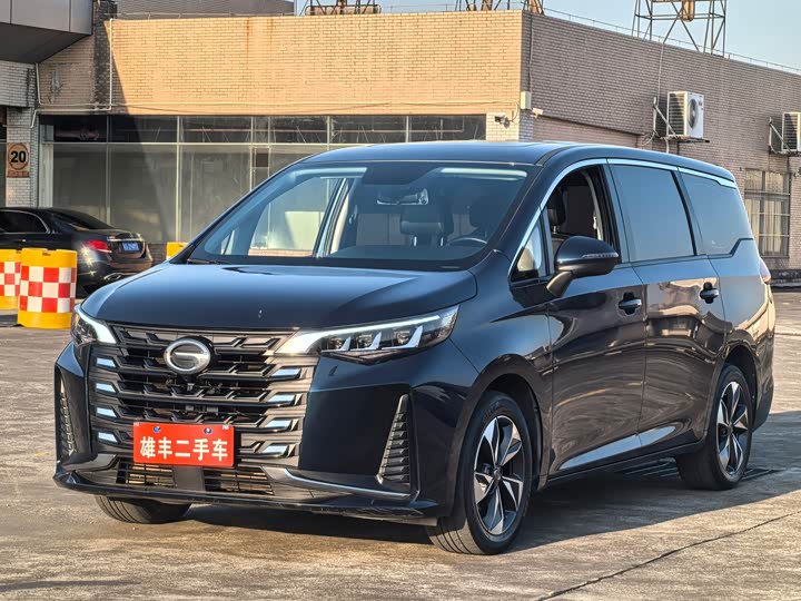 Фото 1 - GAC Trumpchi M6