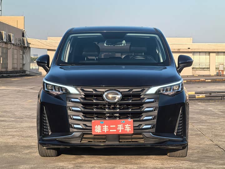 Фото 2 - GAC Trumpchi M6