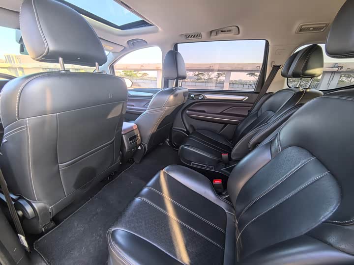 Фото 6 - GAC Trumpchi M6