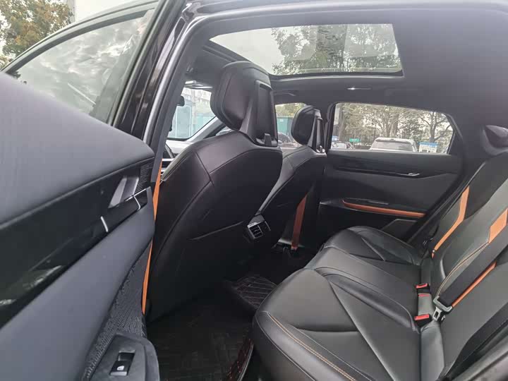 Фото 15 - Changan UNI-V