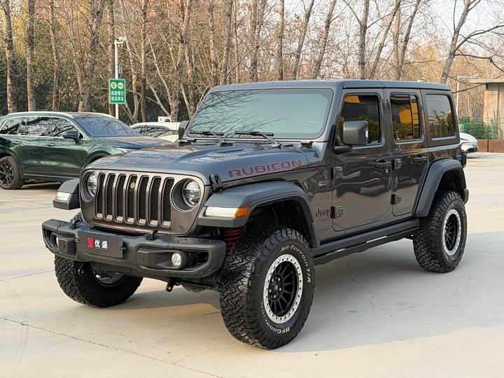 Фото 1 - Jeep Wrangler