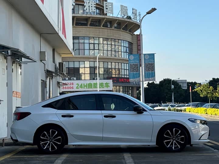 Фото 4 - Honda Integra