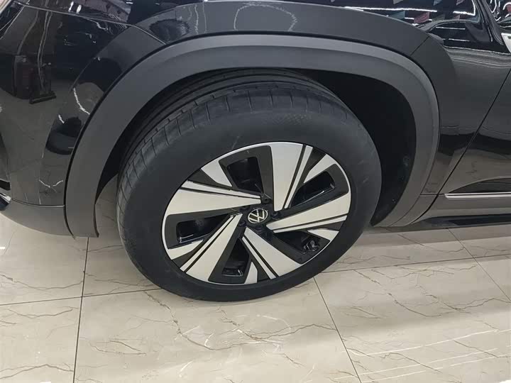 Фото 23 - Volkswagen Teramont Pro