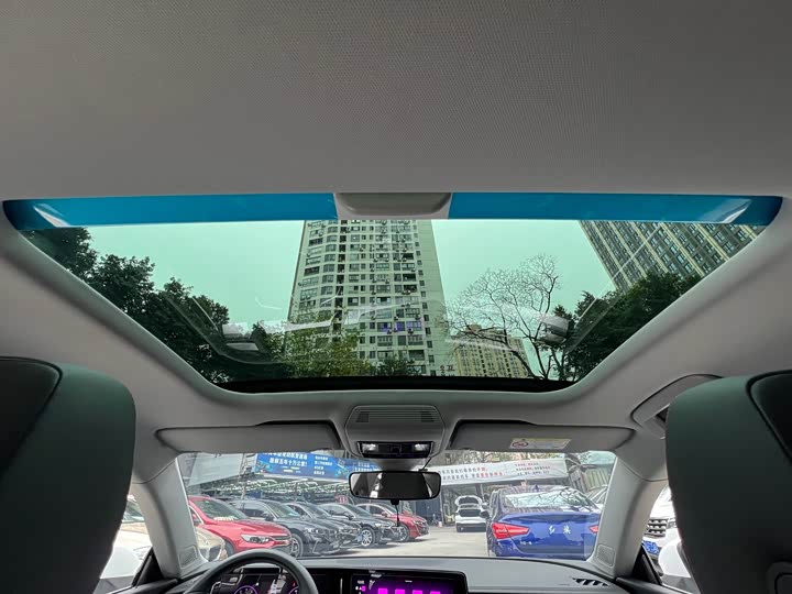 Фото 18 - Volkswagen Lamando L