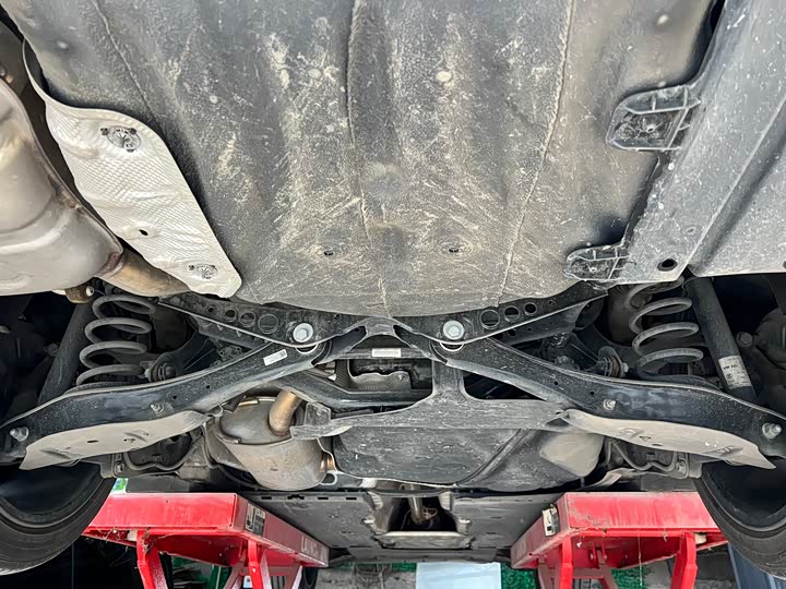 Фото 26 - Volkswagen Lamando L