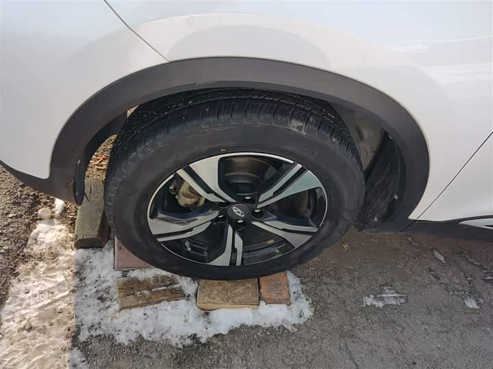 Фото 23 - Chery Tiggo 5x