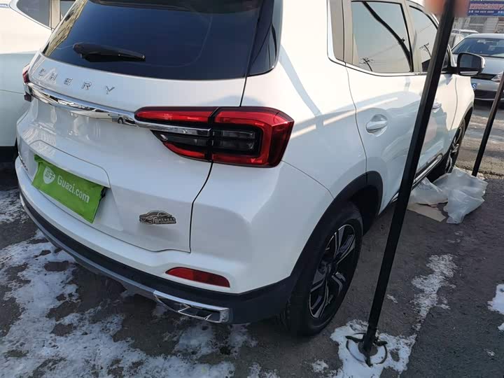 Фото 8 - Chery Tiggo 5x