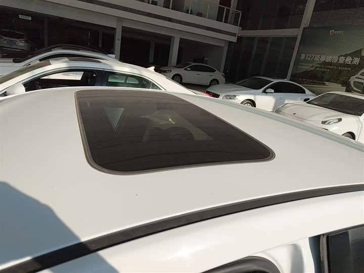 Фото 27 - Geely Binrui