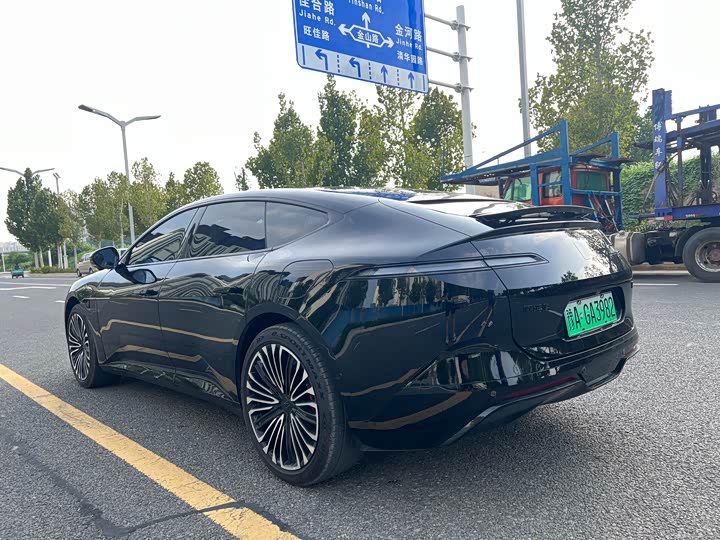 Фото 12 - Avatr 12