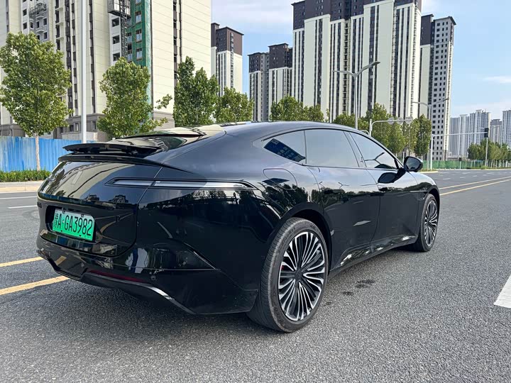 Фото 13 - Avatr 12