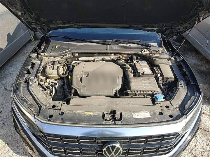 Фото 20 - Volkswagen Passat