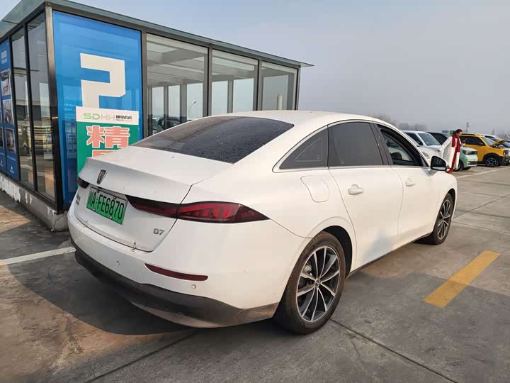 Фото 6 - Roewe D7