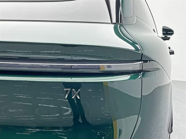 Фото 11 - Zeekr 7X