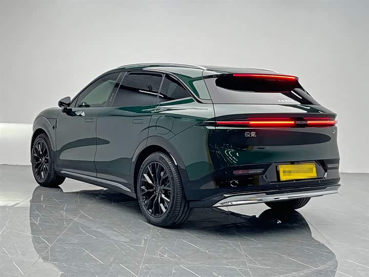 Фото 4 - Zeekr 7X