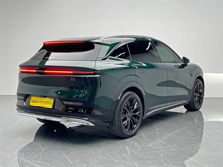 Фото 6 - Zeekr 7X