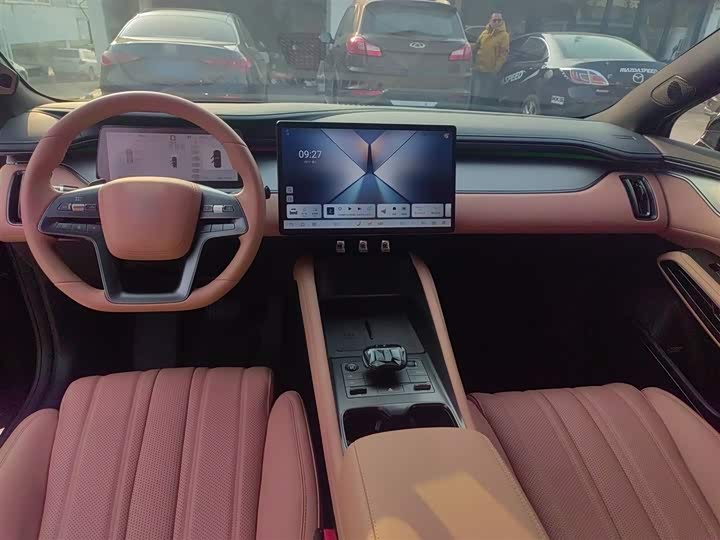 Фото 10 - BYD Song L