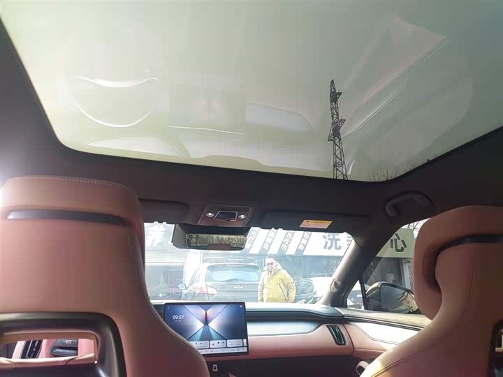 Фото 18 - BYD Song L