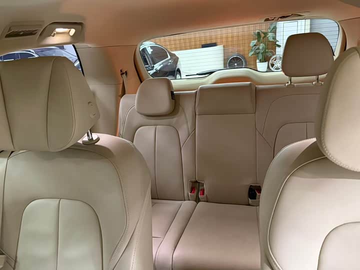 Фото 15 - Buick GL8 ES