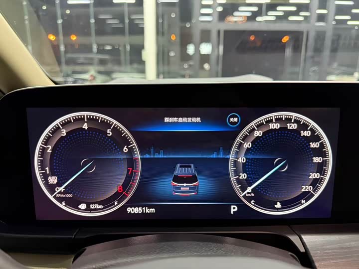 Фото 19 - Buick GL8 ES