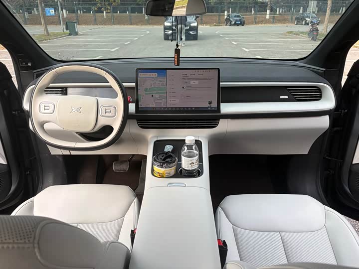 Фото 13 - XPeng G6