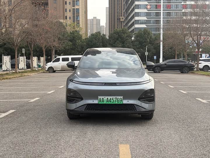 Фото 2 - XPeng G6