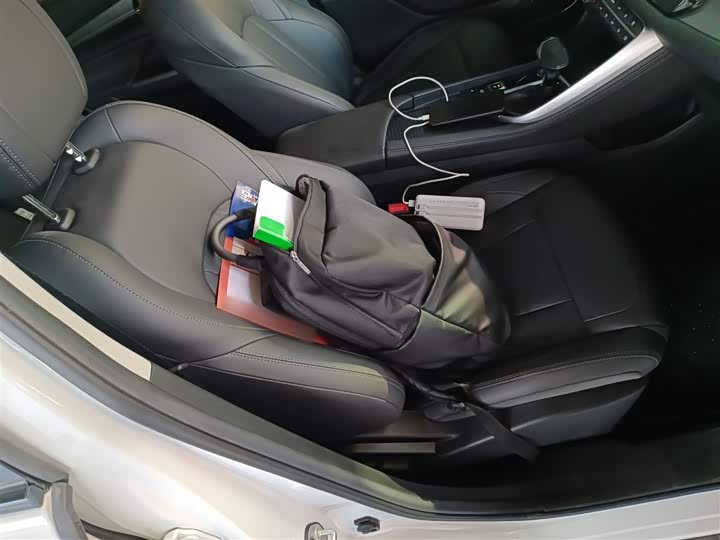 Фото 25 - Dongfeng Aeolus AX7