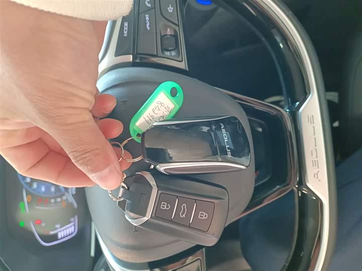 Фото 9 - Dongfeng Aeolus AX7