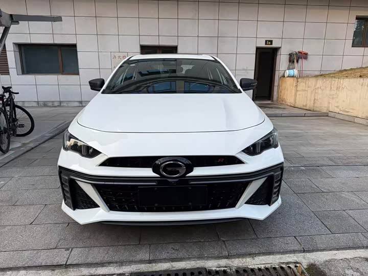 Фото 2 - GAC Trumpchi Empow R