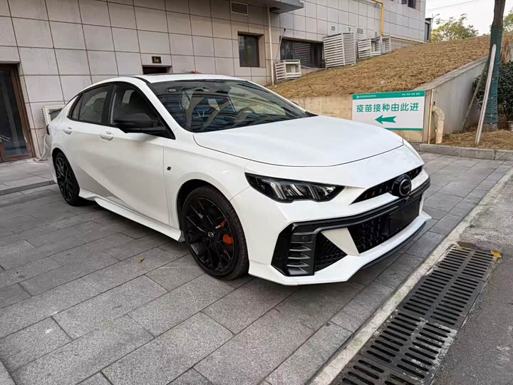 Фото 3 - GAC Trumpchi Empow R