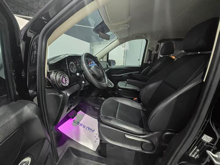Фото 26 - Mercedes-Benz Vito