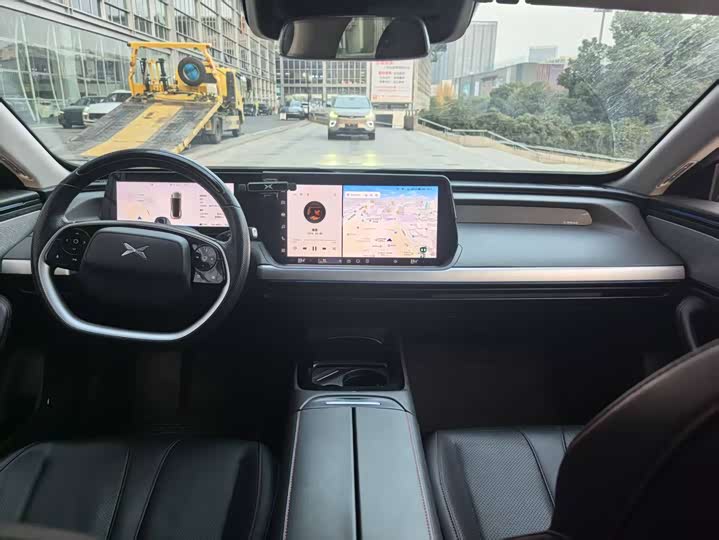 Фото 5 - XPeng P7