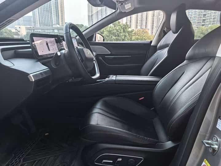 Фото 7 - XPeng P7