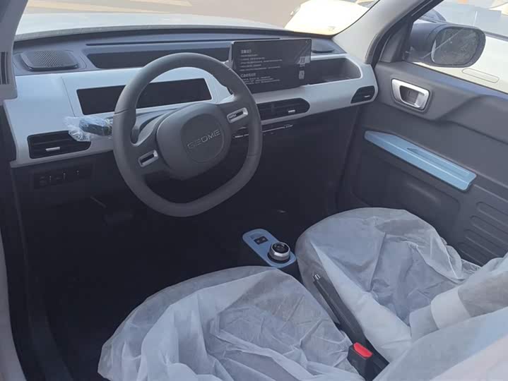 Фото 12 - Geely Galaxy Panda Mini