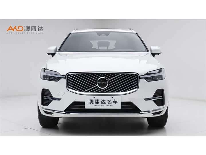 Фото 2 - Volvo XC60