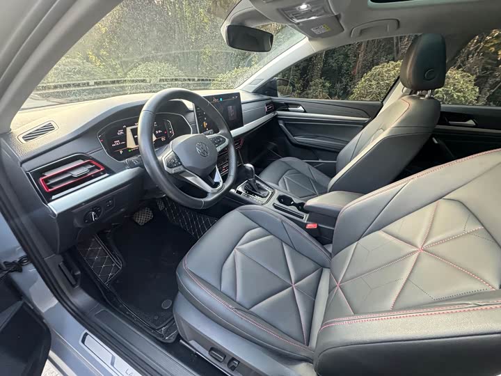 Фото 4 - Volkswagen Lavida