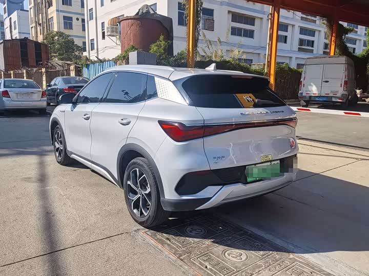 Фото 6 - BYD Yuan Plus