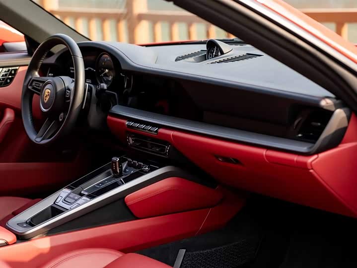 Фото 14 - Porsche 911