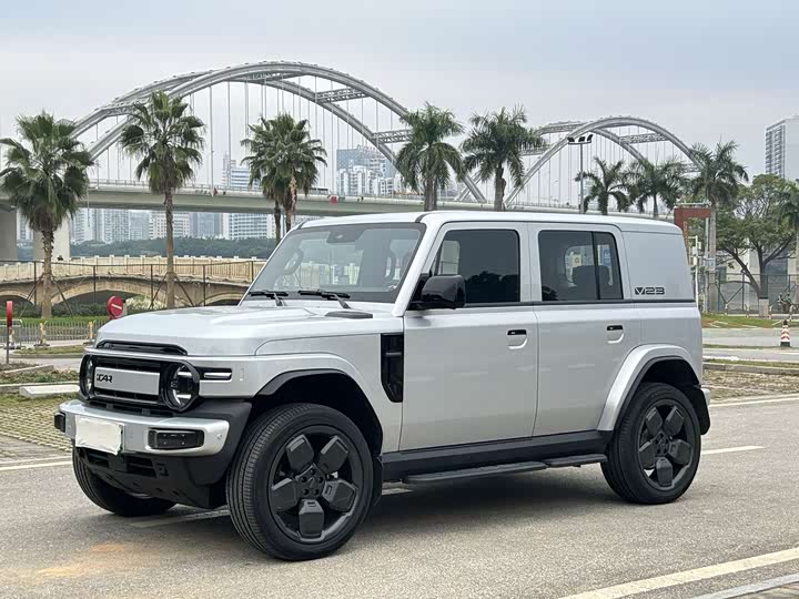 Фото 2 - Chery iCar V23