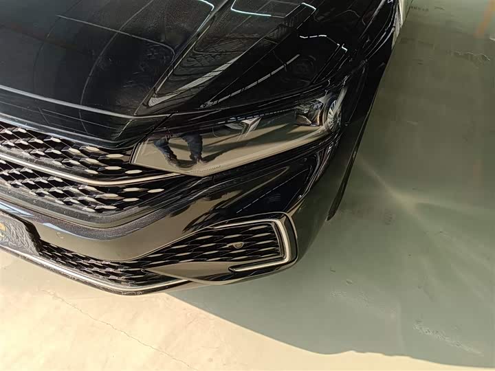 Фото 24 - Volkswagen Passat